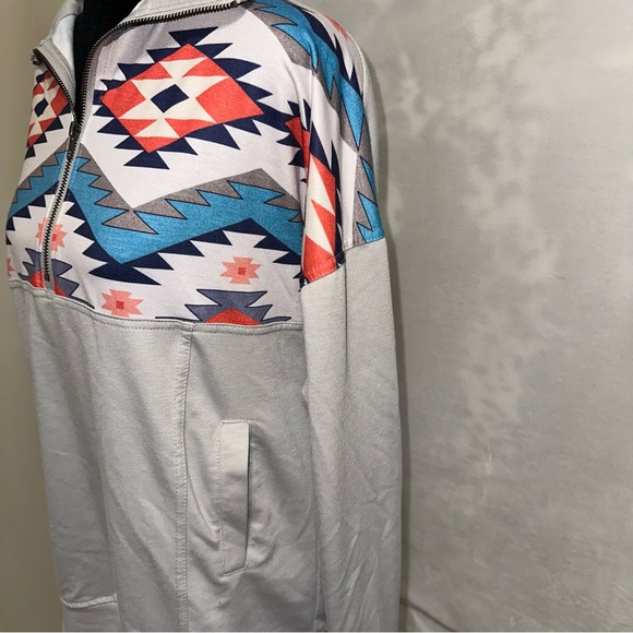 Unbranded Western Aztec Pullover With Pockets - Picture 3 of 3
